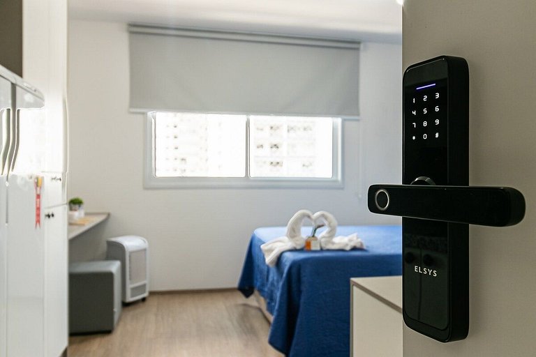Contente Studio no Brás com Piscina/Metrô Brás