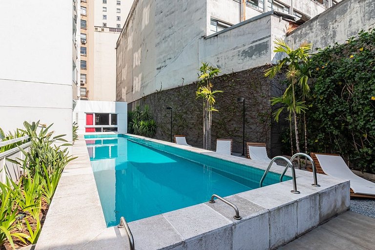 Novo e Flor do Mandacaru Studio na Luz/Piscina