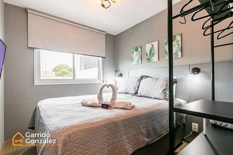 Espaçoso Apartamento C/Piscina - Metrô Brás