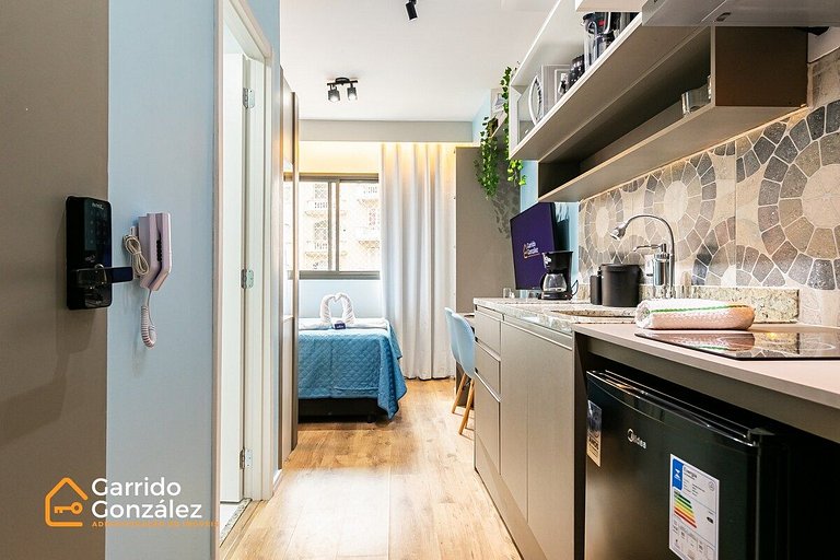 Studio com Piscina no Centro de SP – República