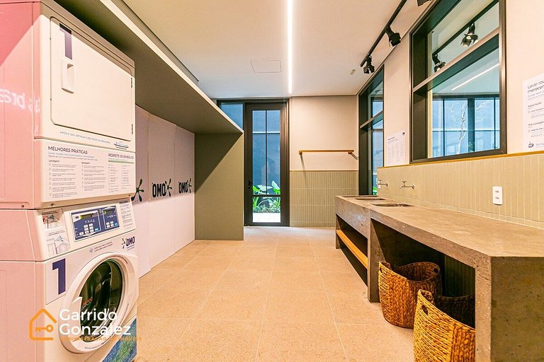 Studio com Piscina no Centro de SP – República
