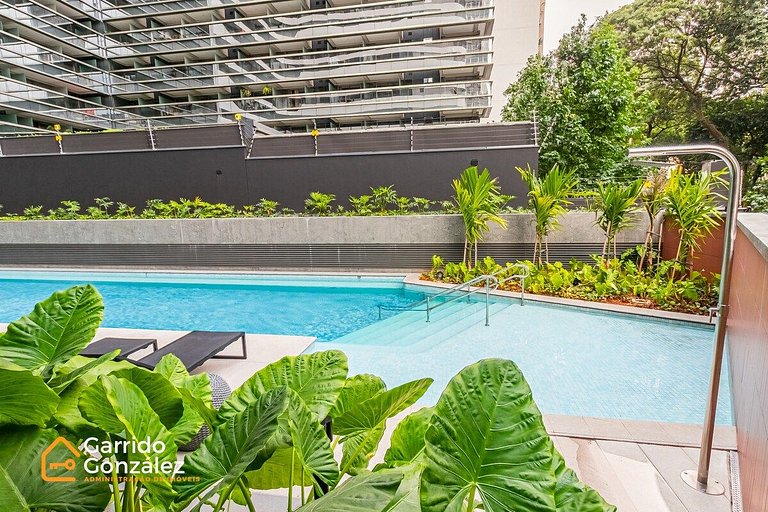 Studio com Piscina no Centro de SP – República