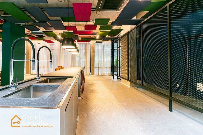 Studio com Piscina no Centro de SP – República