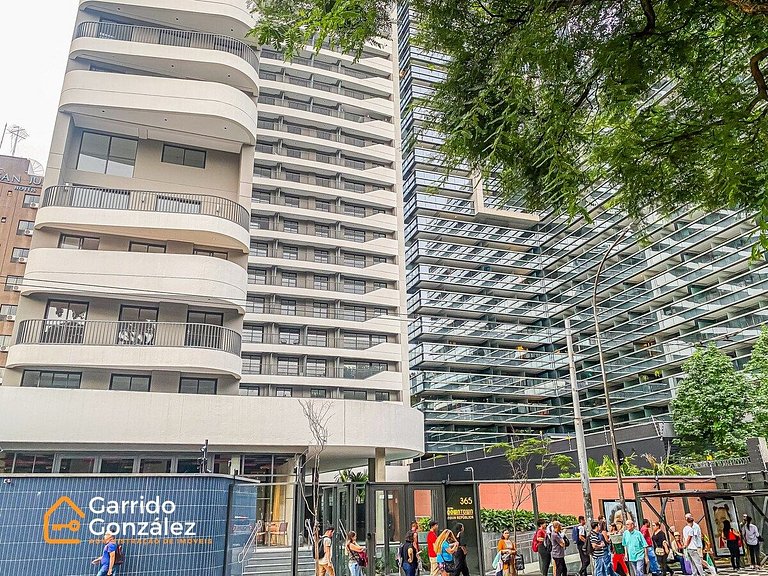Studio com Piscina no Centro de SP – República