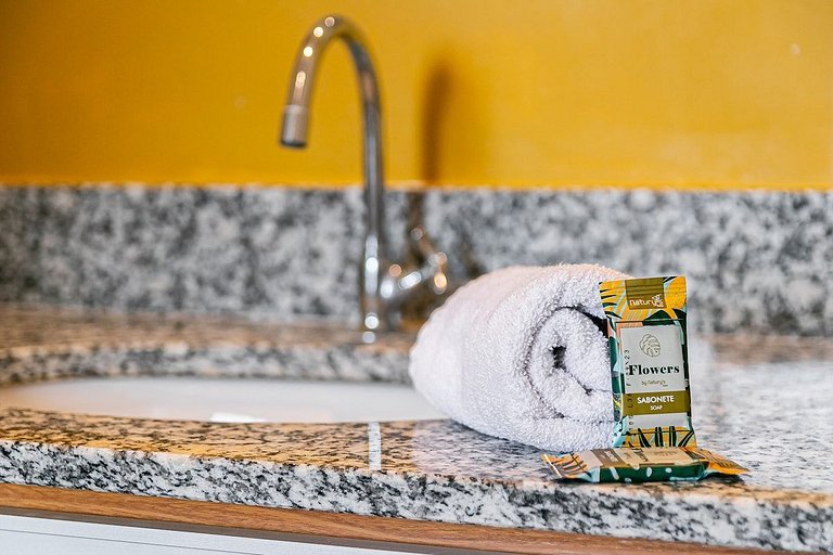 Espaçoso II Apartamento com Piscina - Metrô Brás