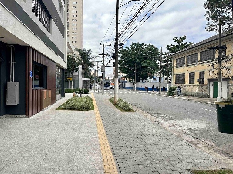 Flat com Ar no Metrô Belém — Ao Lado Hospital Cema