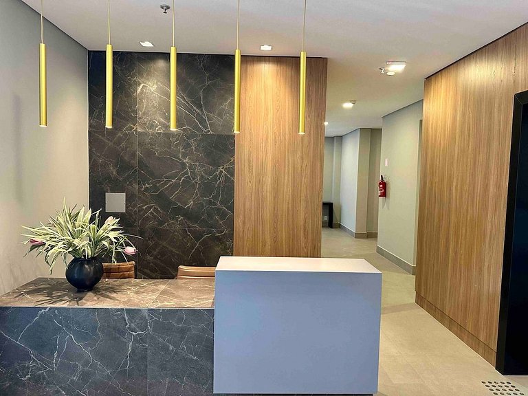 Flat com Ar no Metrô Belém — Ao Lado Hospital Cema