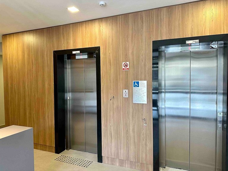 Flat com Ar no Metrô Belém — Ao Lado Hospital Cema