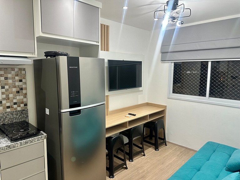 Abundante Apartamento no Brás c/Piscina/Metrô Brás