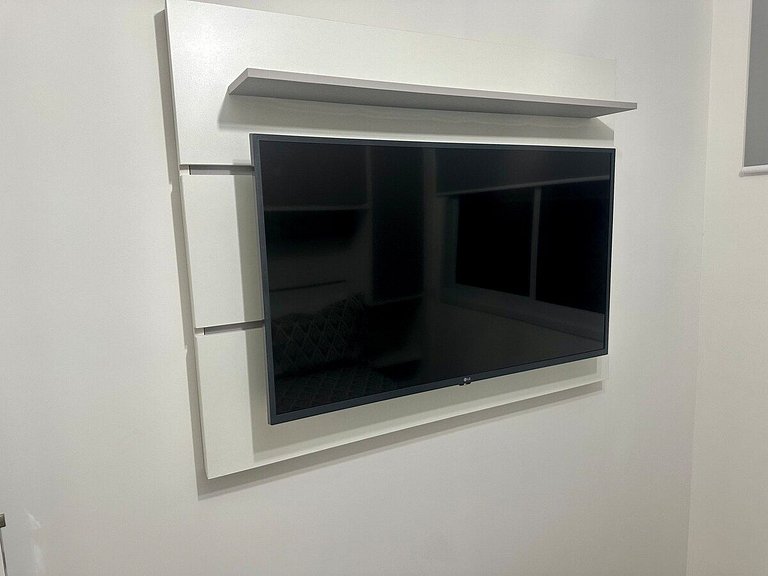 Abundante Apartamento no Brás c/Piscina/Metrô Brás
