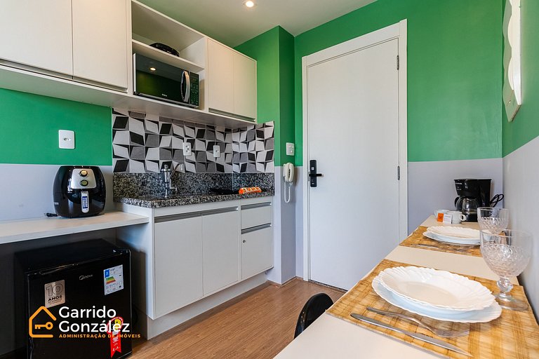 Esmeralda Studio no Brás com Piscina/Metrô Brás