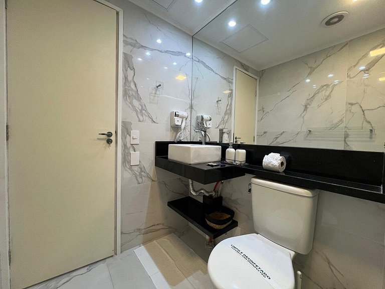 Bonito Studio no Metrô Belém - Com Ar