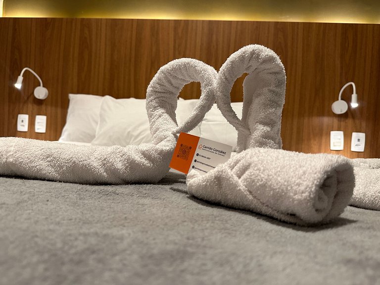 Studio com Piscina e Ar | Vila Madalena
