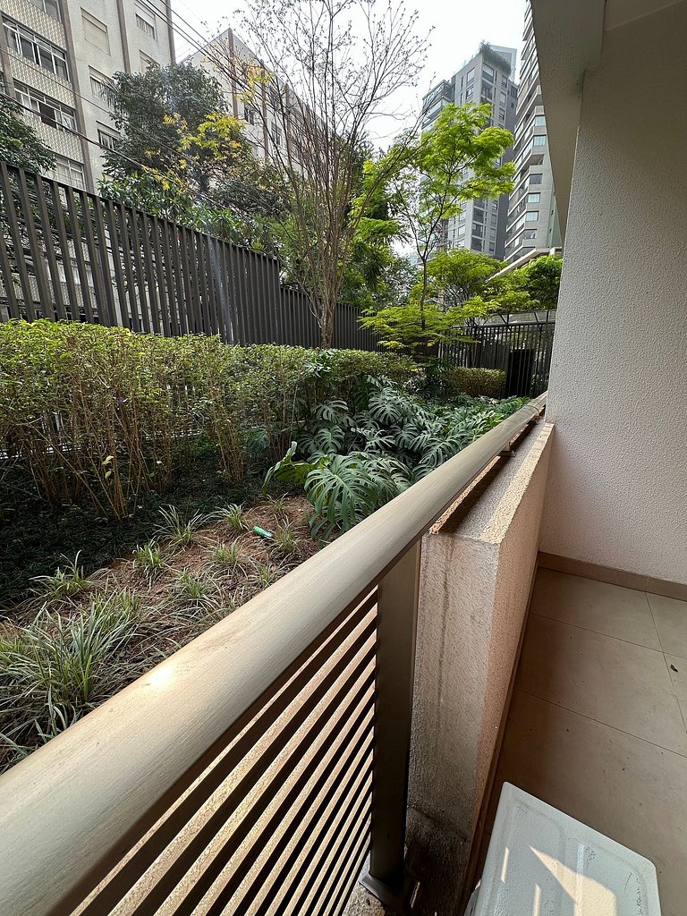 Studio com Piscina e Ar | Vila Madalena