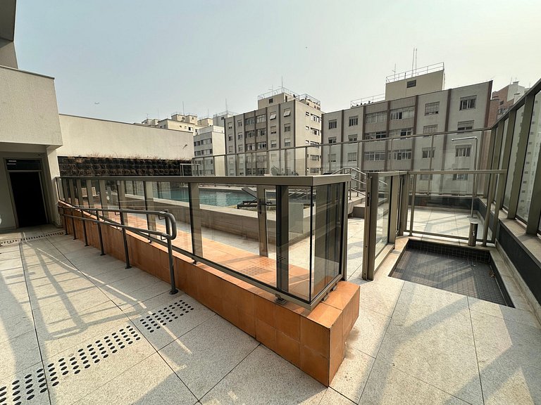 Studio com Piscina e Ar | Vila Madalena