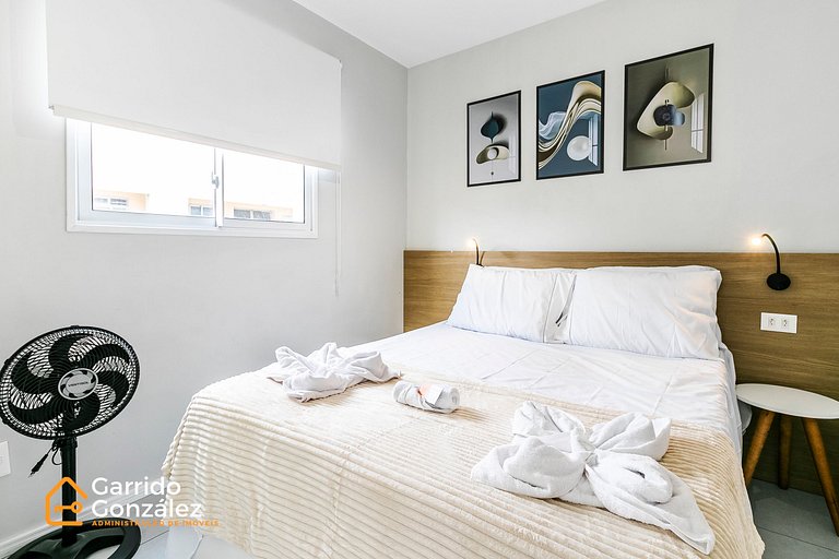 Espetacular Studio na Liberdade - Com Piscina