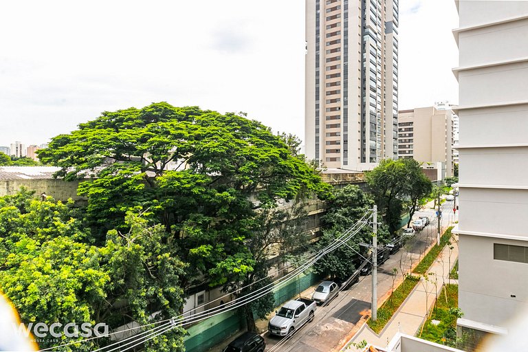 Apto em Campo Belo Com Ar/Metrô Eucaliptos