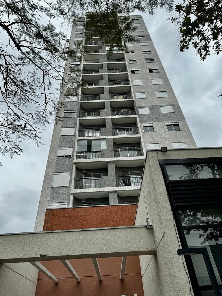 Apto Moema II Com Piscina e Ar/Metrô Eucaliptos