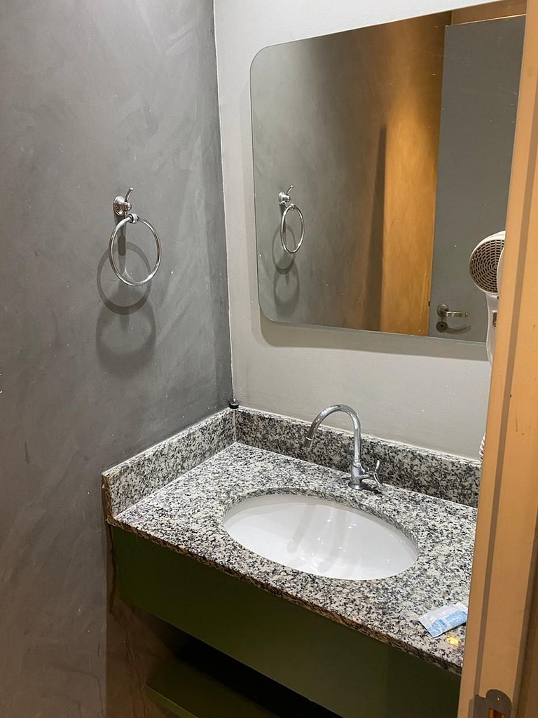 Grande Apartamento C/Piscina - Metrô Brás