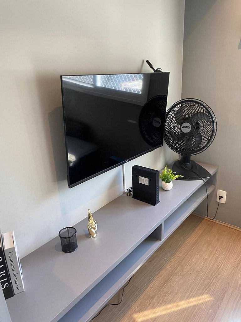 Grande Apartamento C/Piscina - Metrô Brás