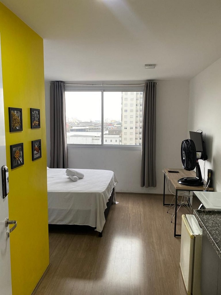 Calmo Studio no Brás com Piscina/Metrô Brás