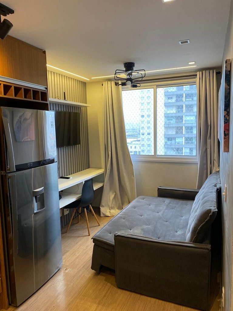 Espaçoso II Apartamento com Piscina - Metrô Brás