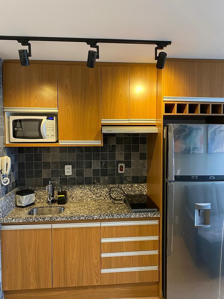 Espaçoso II Apartamento com Piscina - Metrô Brás