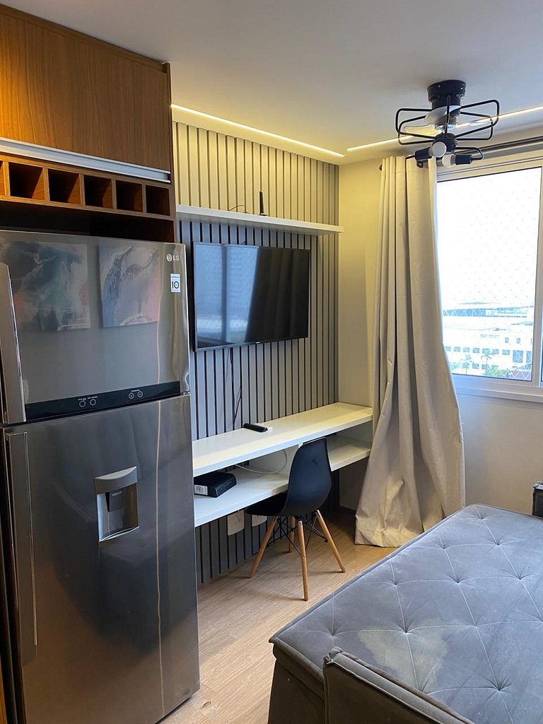 Espaçoso II Apartamento com Piscina - Metrô Brás