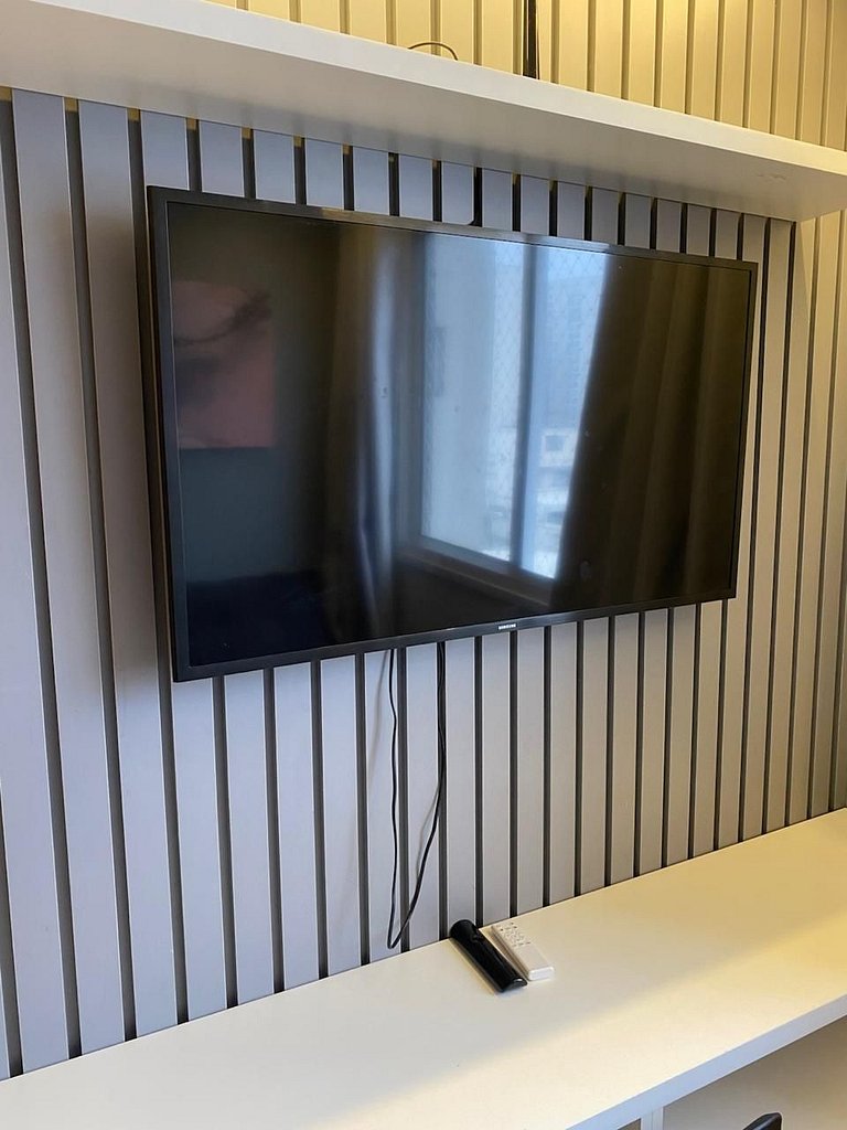 Espaçoso II Apartamento com Piscina - Metrô Brás