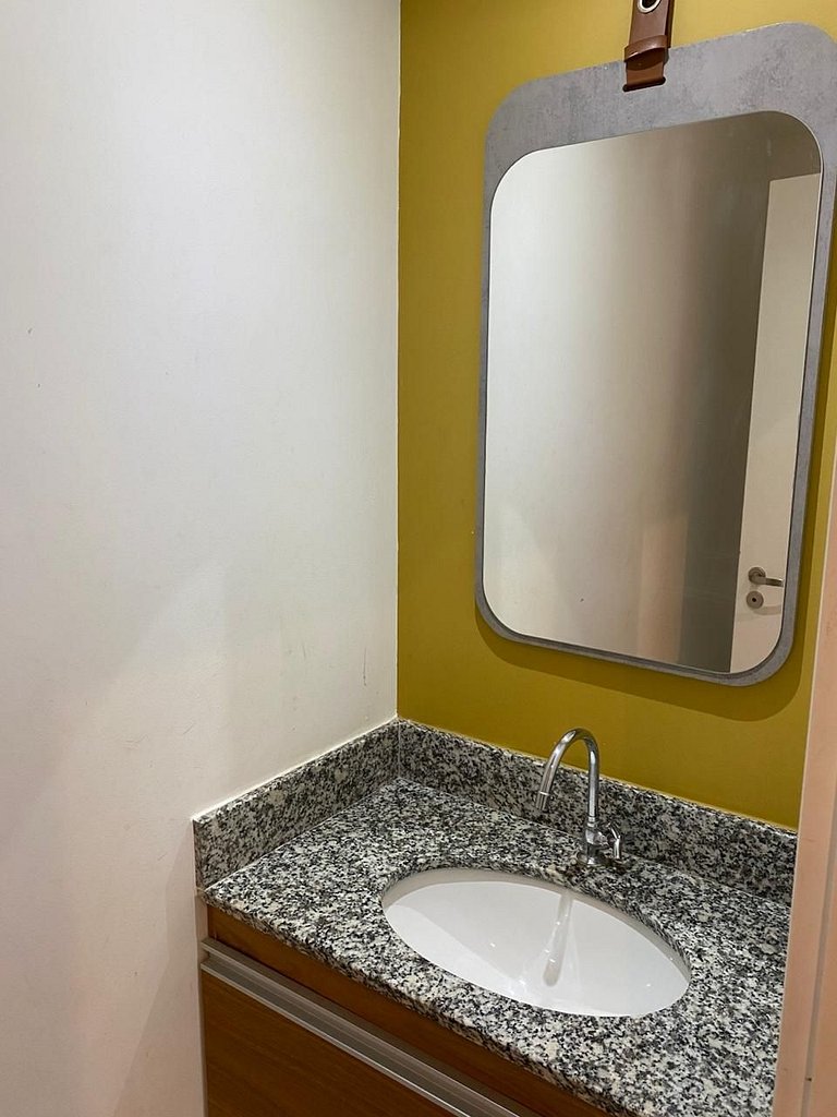 Espaçoso II Apartamento com Piscina - Metrô Brás