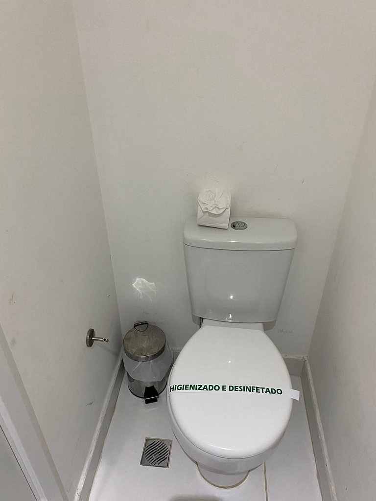 Espaçoso II Apartamento com Piscina - Metrô Brás