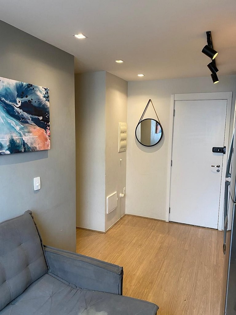 Espaçoso II Apartamento com Piscina - Metrô Brás