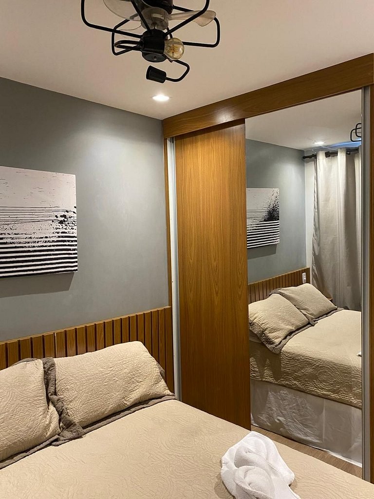 Espaçoso II Apartamento com Piscina - Metrô Brás