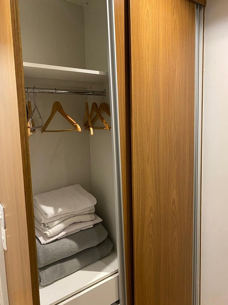 Espaçoso II Apartamento com Piscina - Metrô Brás