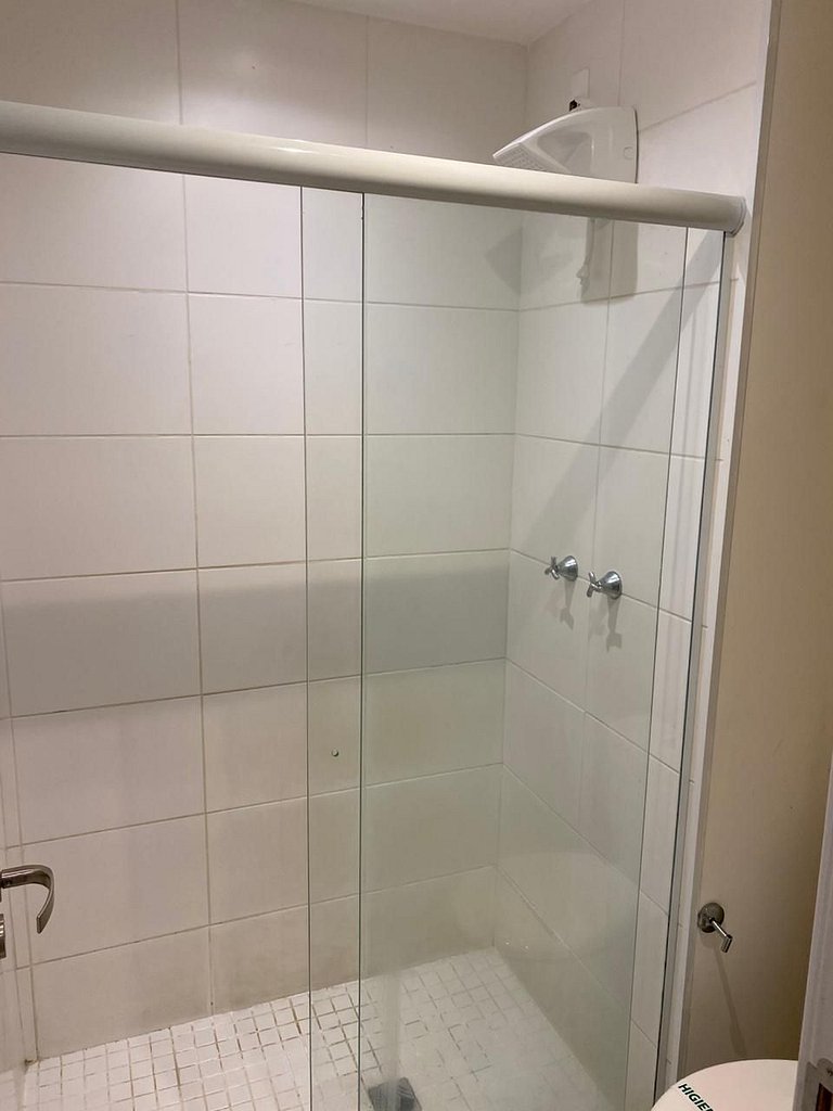 Espaçoso II Apartamento com Piscina - Metrô Brás