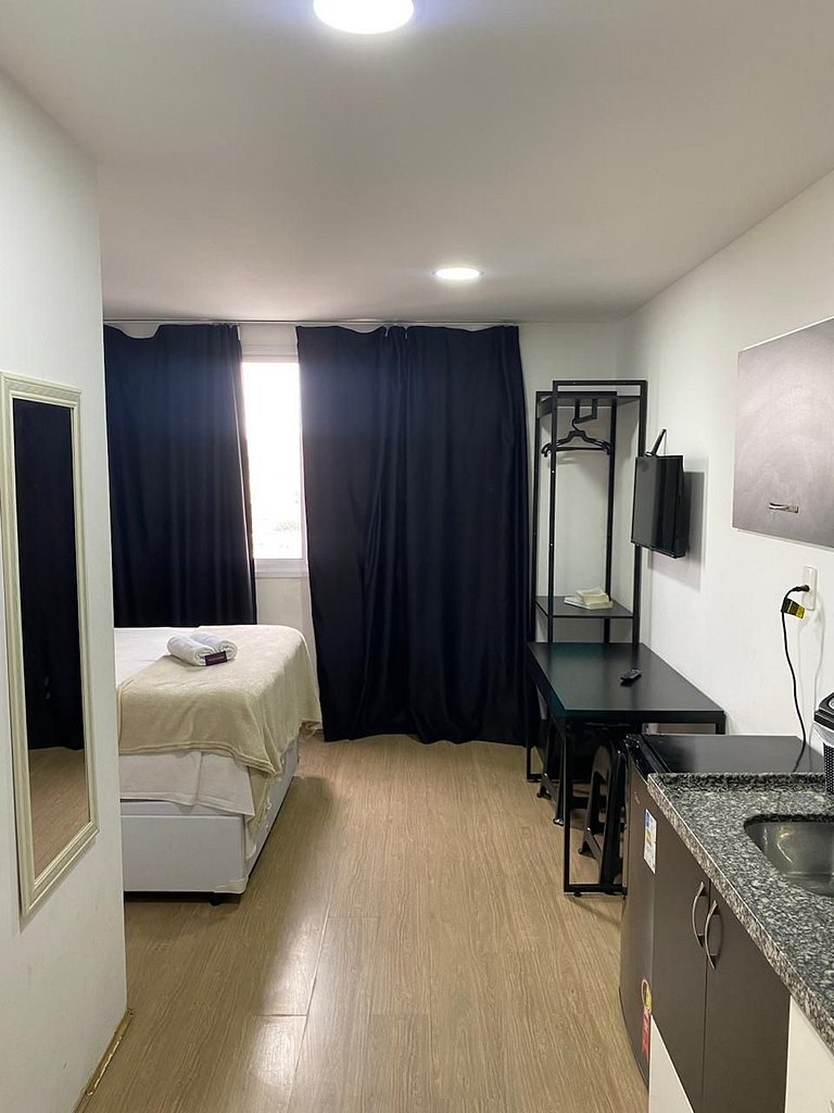 Cativante Studio no Brás com Piscina/Metrô Brás