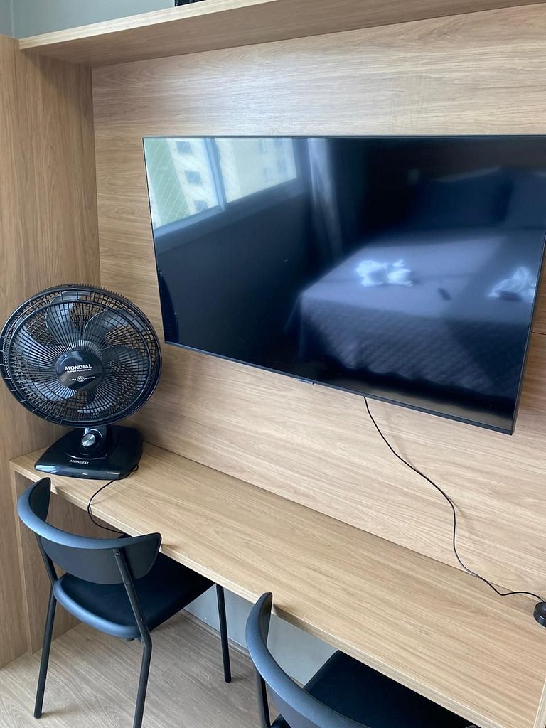Studio Moderno no Brás com Piscina | 2 min Metrô