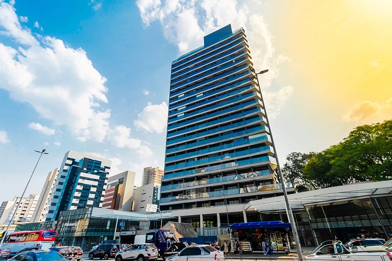 Studio com Ar – 2min do Metrô Paraíso / Paulista