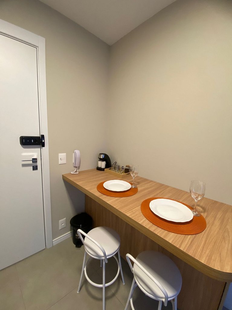 Studio em Campo Belo Com Ar/Metrô Eucaliptos