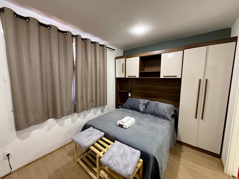 Prático Studio no Brás com Piscina/Metrô Brás