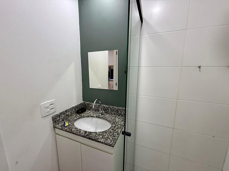 Prático Studio no Brás com Piscina/Metrô Brás