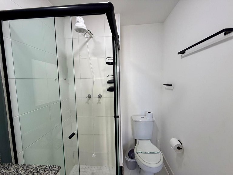 Prático Studio no Brás com Piscina/Metrô Brás