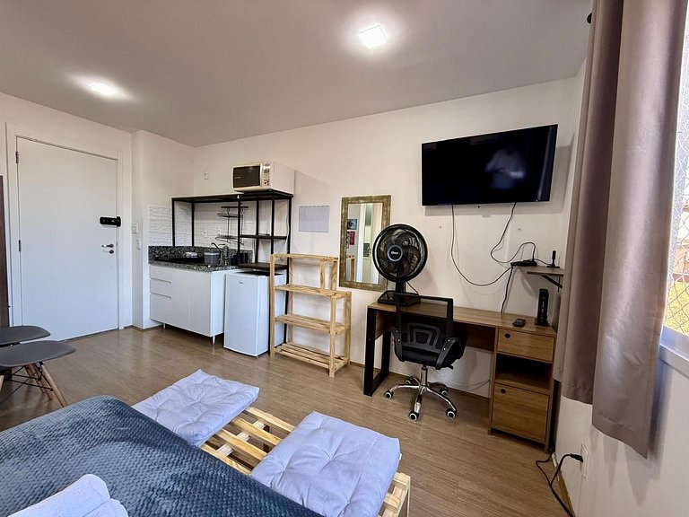Prático Studio no Brás com Piscina/Metrô Brás