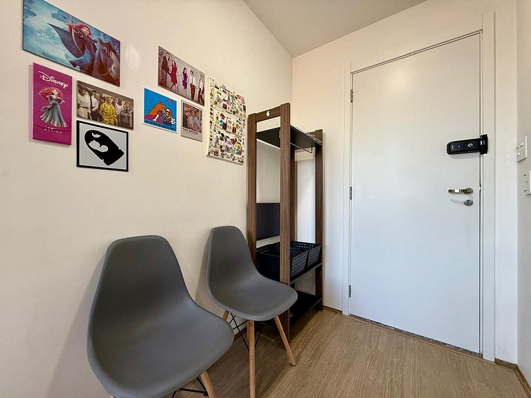 Prático Studio no Brás com Piscina/Metrô Brás
