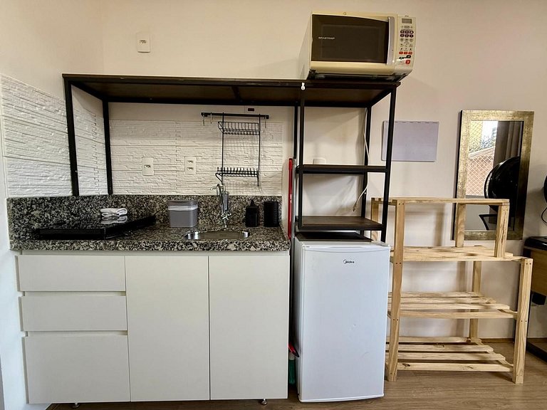 Prático Studio no Brás com Piscina/Metrô Brás