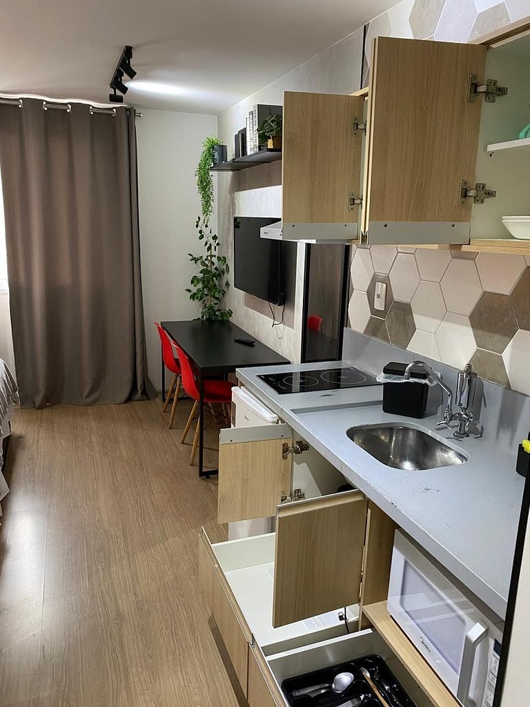Lindo Studio no Brás com Piscina/Metrô Brás
