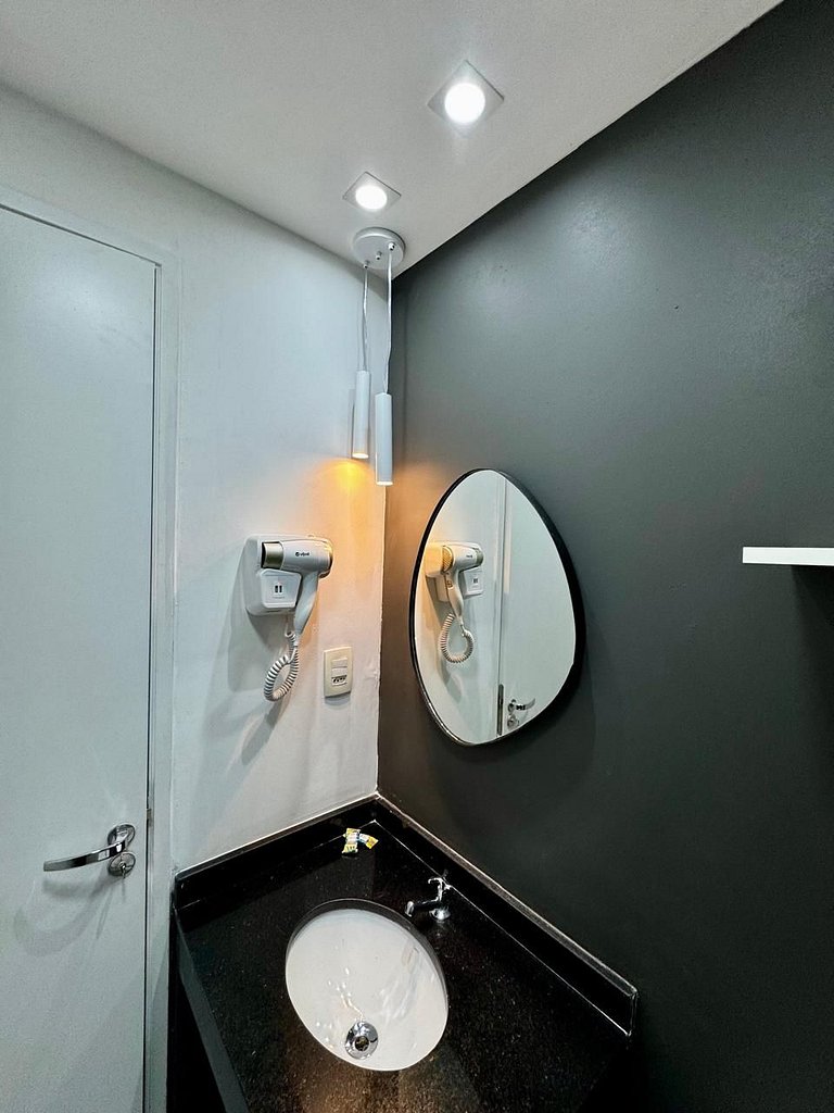 Brás - Grande Apto Moderno com Piscina