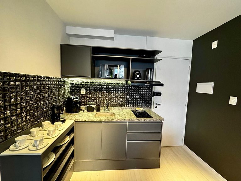 Brás - Grande Apto Moderno com Piscina