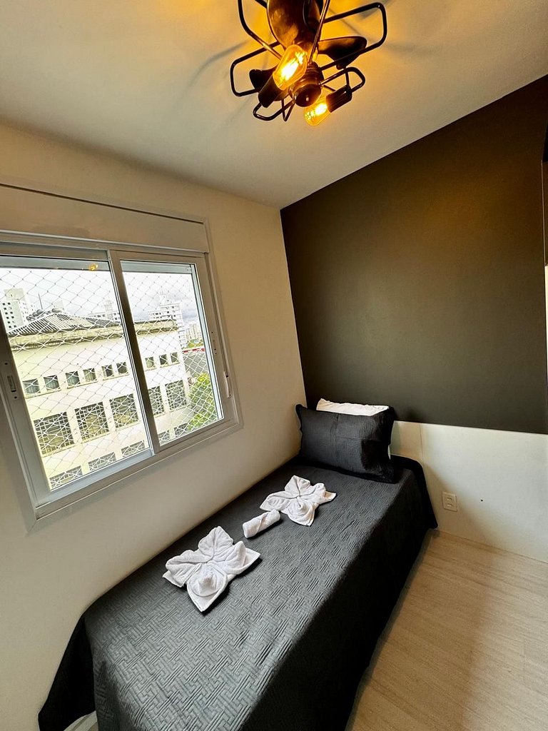 Brás - Grande Apto Moderno com Piscina