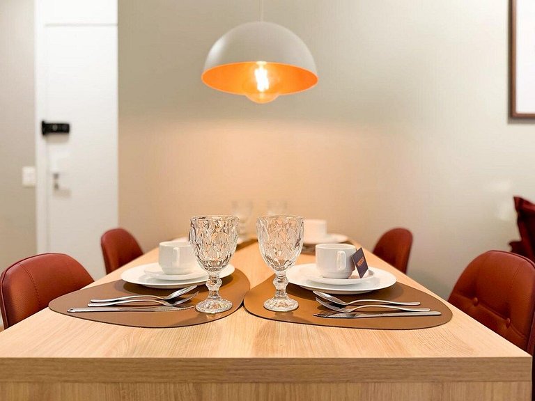 Apê Moderno c/ Ar + Vista – Próx. Allianz Parque